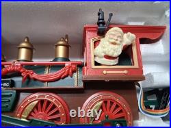 2000 Christmas Magic Express Train Set 2 Animated Cars
