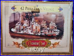 2001 Grandeur Noel Collector's Edition 42 Piece Train Village