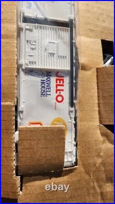 2002 Lionel Train Set Kraft Nabisco Holiday Oval Track Limited Edition NIB