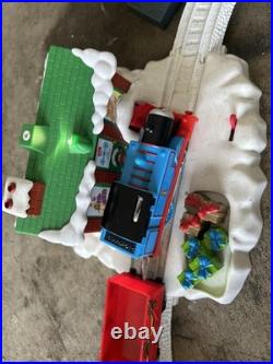 2011 Thomas The Train Christmas Delivery Trackmaster Fisher Price Near Complete