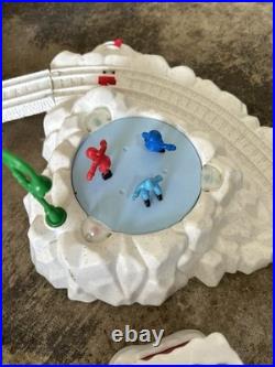 2011 Thomas The Train Christmas Delivery Trackmaster Fisher Price Near Complete