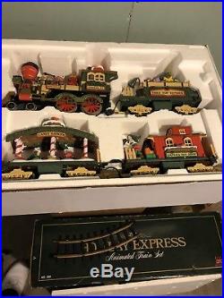 387 Holiday Express Christmas Electric Animated Train Set Authentic