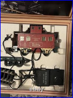 Aristocraft Norman Rockwell Christmas Train Set Vtg Rare Include 5400 Power Pack Aristocraft Norman Rockwell Christmas Train Set Vtg Rare Include 5400 Power Pack