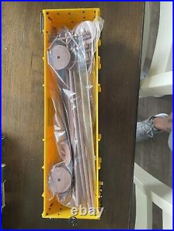 BACHMANN BIG HAULERS HOLIDAY EXPRESS TRAIN SET with REMOTE, Kit 90102 No Track