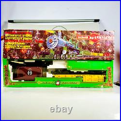 BACHMANN BIG HAULERS HOLIDAY EXPRESS TRAIN SET with REMOTE, TRACKS Kit 90102