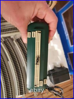 BACHMANN Village Street Car Train Set Auto Reversing + 4 EXTRA TRACKS 25017