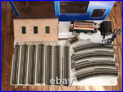 BACHMANN Village Street Car Train Set Auto Reversing + 4 EXTRA TRACKS 25017