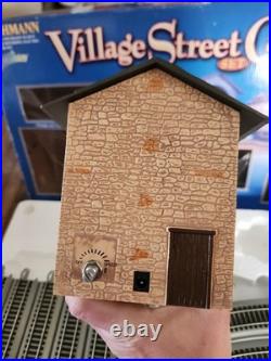 BACHMANN Village Street Car Train Set Auto Reversing + 4 EXTRA TRACKS 25017