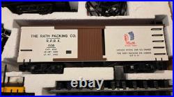 Bachman Big Haulers Red Comet Santa Fe Train Set G Scale 90012 Christmas Tree