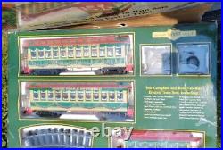 Bachmann Big Haulers Holiday Special Christmas Train & Trolley Set Double Large