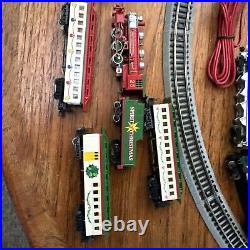 Bachmann Christmas Express & Spirit Of Christmas N Scale Train Lot EZ Track