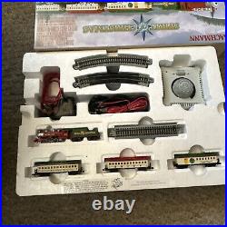 Bachmann Christmas Express & Spirit Of Christmas N Scale Train Lot EZ Track