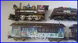 Bachmann HO M&Ms Holiday Express Hawthorne Village Christmas Train Set