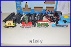 Bachmann HO Scale THOMAS' CHRISTMAS EXPRESS Toy Train Set Thomas & Friends