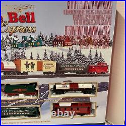 Bachmann Jingle Bell Express Electric Train Set E-Z Track HO Scale Tested Works