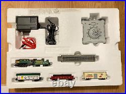 Bachmann N Scale Train Set Yuletide Special Holidays #24011 1 car broken