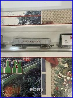 Bachmann Trim-A-Train Holiday Express N Scale Train Christmas Set 1993 NOS