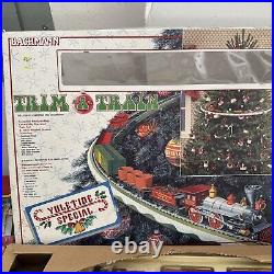 Bachmann Trim-a-train 24902 Holiday Express N Scale Train Christmas Set 1993