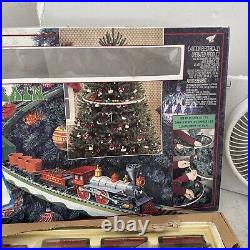 Bachmann Trim-a-train 24902 Holiday Express N Scale Train Christmas Set 1993