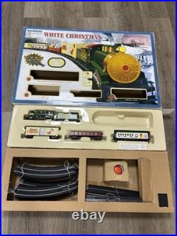 Bachmann White Christmas Express Holiday Complete Train Set