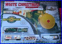 Bachmann White Christmas HO Scale EZ Track Train Set