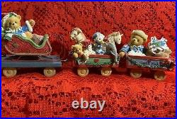 Christmas Train Set Engine Caboose Santa Mail Toy 7 Cars Set Cherished Teddies