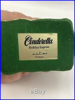 Cinderella Holiday Express The Danbury Mint Disney Christmas Train Set 6 Figures