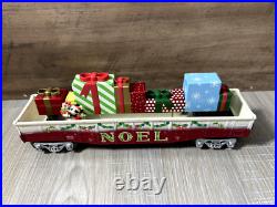 DISNEY Mickey's Holiday to Remember Christmas LionChief Train Set 6-83964 DISNEY Mickey's Holiday to Remember Christmas LionChief Train Set 6-83964