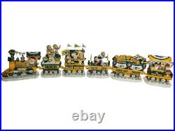 Danbury Mint Christmas Express 6 Piece Holiday Train Set Green Bay Packers 2001