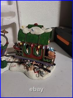 Danbury Mint Garfield & Friends Christmas Express 5 pc Train Set