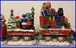 Danbury Mint Pomeranian Holiday Rail Train Express North Pole Christmas Set EUC