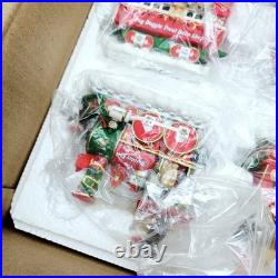 Danbury Mint Pug Christmas Holiday Rail Train Set Figurine 6 Piece Mint in Box