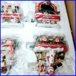 Danbury Mint Pug Christmas Holiday Rail Train Set Figurine 6 Piece Mint in Box