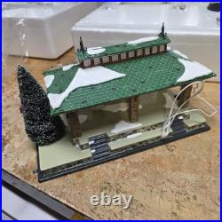 Dept 56 Home For The Holidays Express TRAIN STATION Snow Village Musical Lights