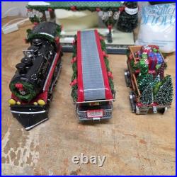 Dept 56 Home For The Holidays Express TRAIN STATION Snow Village Musical Lights