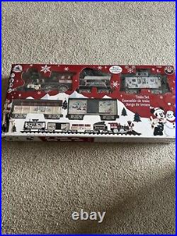 Disney Parks Mickey Friends Christmas Holiday Train Set 38 Piece Set Lionel NEW