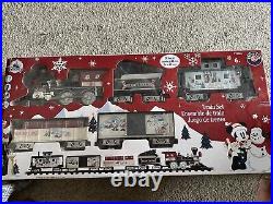 Disney Parks Mickey Friends Christmas Holiday Train Set 38 Piece Set Lionel NEW