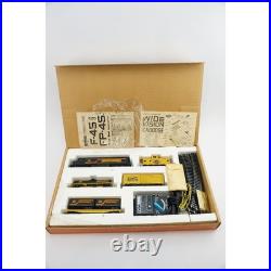 EUC 1987 Tyco HO Scale Harley Davidson Christmas Train Set Locomotive Caboose