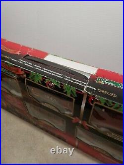 EZTEC G-Gauge North Pole Express Animated Christmas Train Set Used 31 Pieces