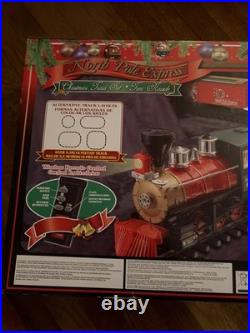 EZTEC G-Gauge North Pole Express Remote Control Animated Christmas Train Set-NEW
