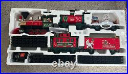 Eztec North Pole Express Christmas Train Set 33 Pieces Remote Control