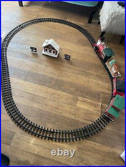 Eztec Santa Express Christmas Train Set(SEE DETAILS)