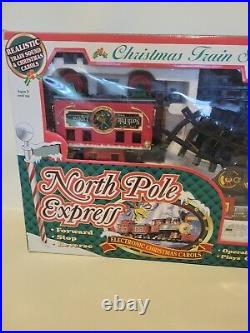 Eztec Train Set Christmas North Pole Express No. 62130 Set CLEAN