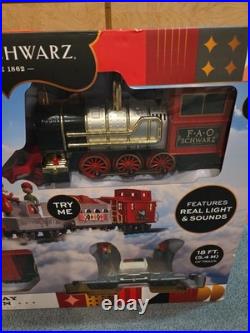 FAO Schwarz Holiday Train Motorized Train Set 30 Pieces With Light Sound NEW