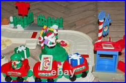 Fisher-Price Little People Christmas Train Set Complete RARE with Box SEE STORE