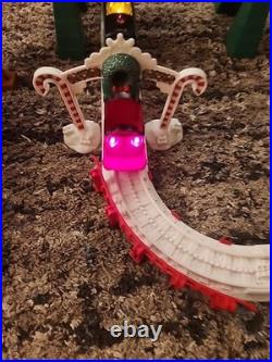 GEOTRAX CHRISTMAS IN TOYTOWN 2010 RC TRAIN SET WORKING COMPLETE Sounds Light