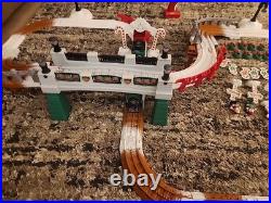 GEOTRAX CHRISTMAS IN TOYTOWN 2010 RC TRAIN SET WORKING COMPLETE Sounds Light