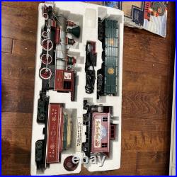 G Scale Bachmann Big Haulers White Christmas Express Locomotive Train Set