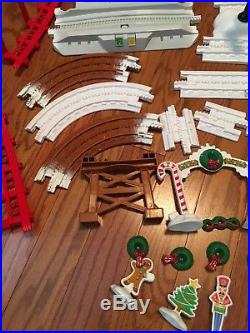 Geo Trax Christmas in Toy Town Train Set Lights Sounds Tested Everything Works