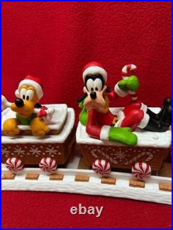 HALLMARK 2016 DISNEY CHRISTMAS EXPRESS TRAIN COMPLETE SET WithTRACKS NEW WithO TAGS